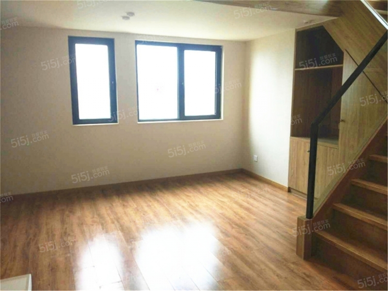 东大九龙湖 保乐荟公寓 楼层好 价格可谈 看房方便