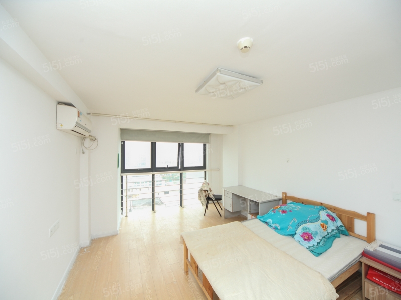 平江双悦复式公寓 挑高5.2米民用水电 两室两厅两卫
