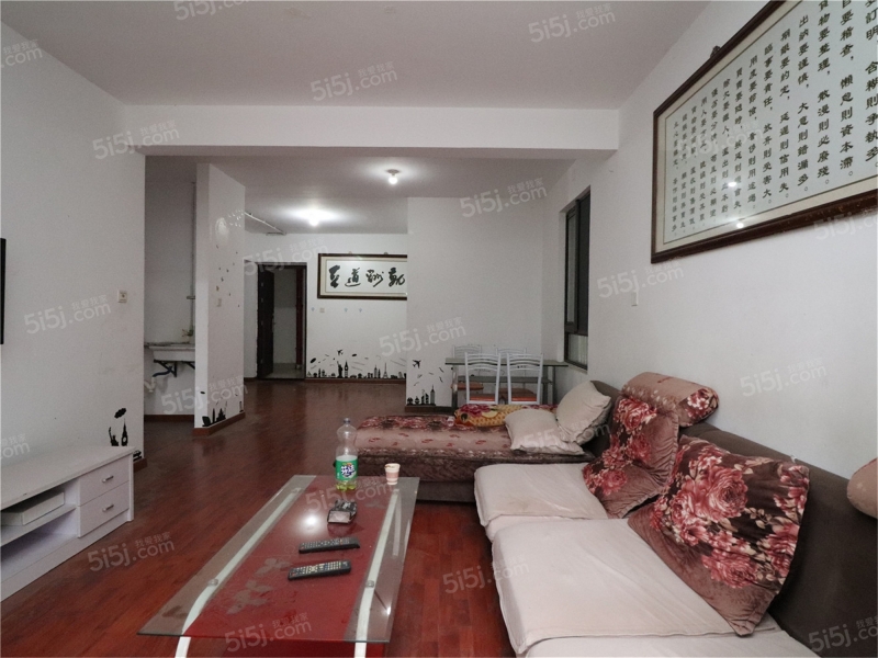 龙德花园 3室2厅2卫