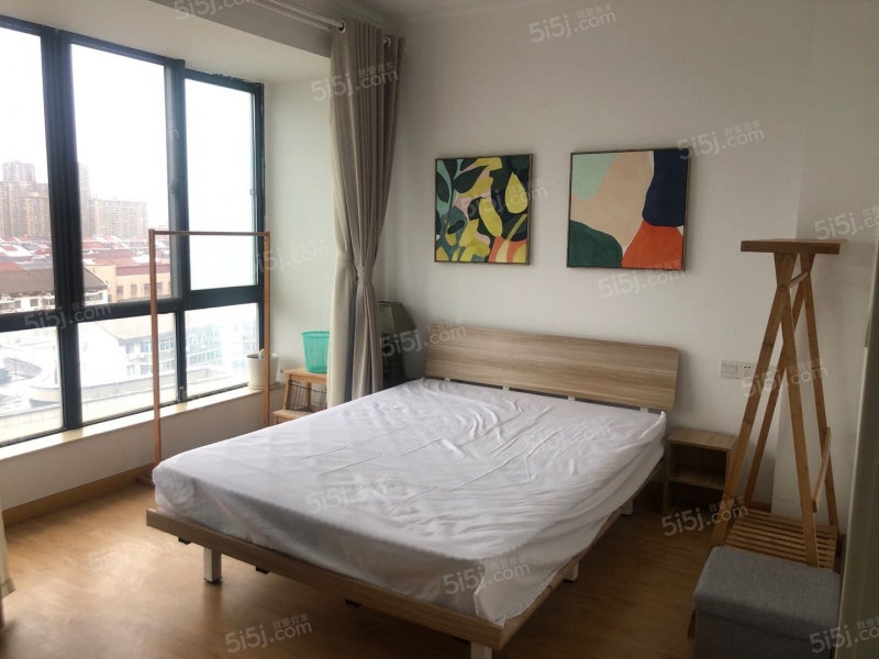 翠园世家 1室1厅1卫 翠园世家 1室1厅1卫