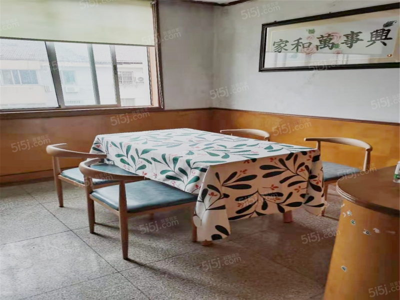 博爱花苑 3室2厅1卫