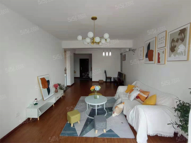 中央花园 2室2厅1卫 中央花园 2室2厅1卫