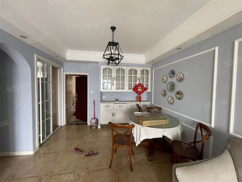 金地格林郡 3室2厅1卫