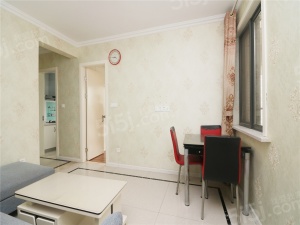 金百商业广场 1室1厅1卫