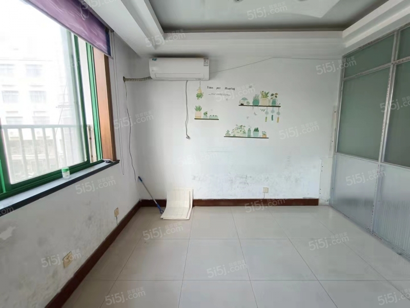 湾里新村 3室1厅1卫 湾里新村 3室1厅1卫