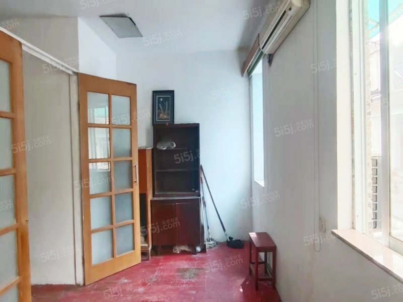 工房南区 2室1厅1卫