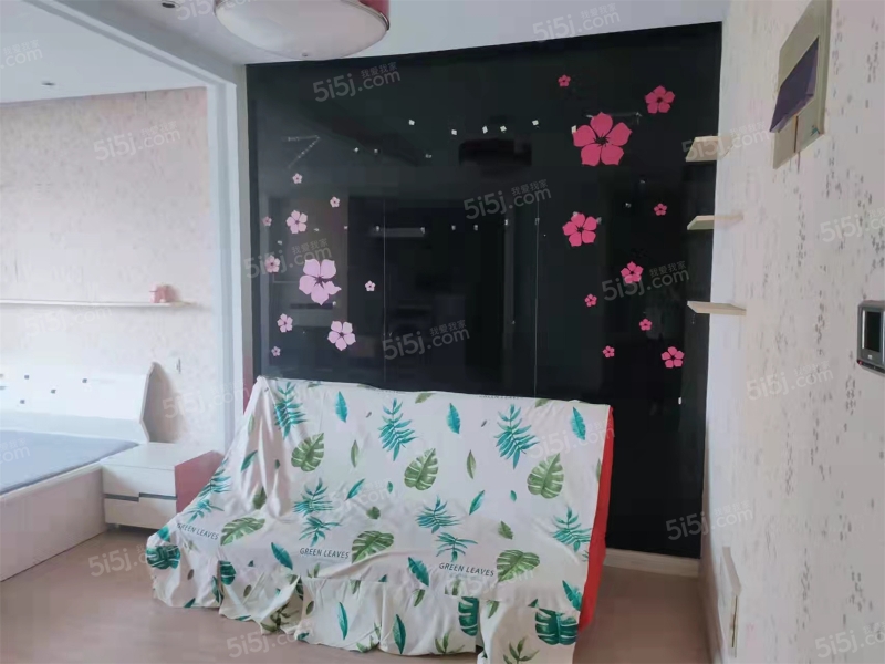 中央花园 1室1厅1卫 中央花园 1室1厅1卫