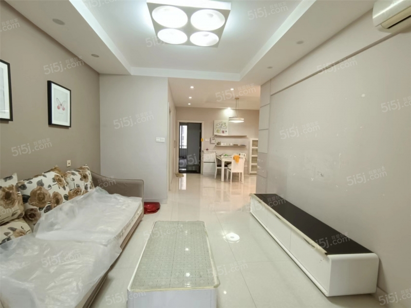 新城域 2室1厅1卫 新城域 2室1厅1卫