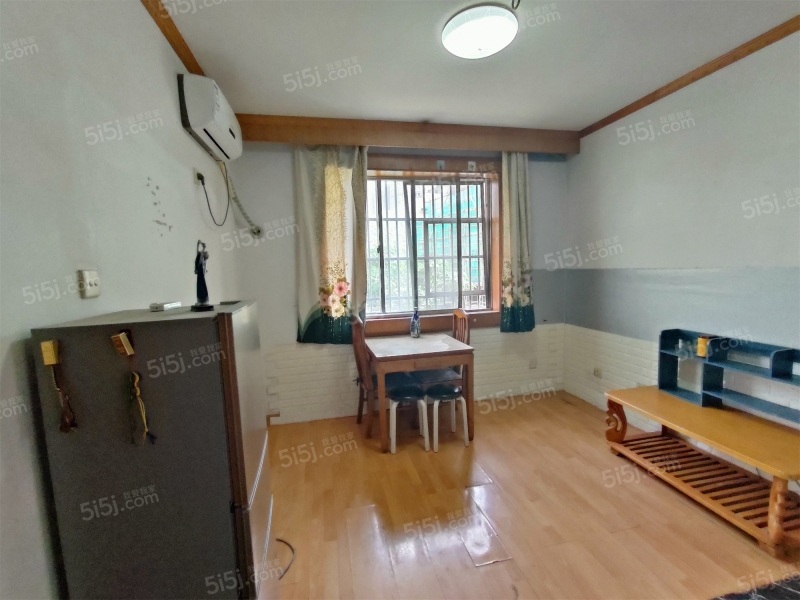 怀德苑 2室1厅1卫 怀德苑 2室1厅1卫